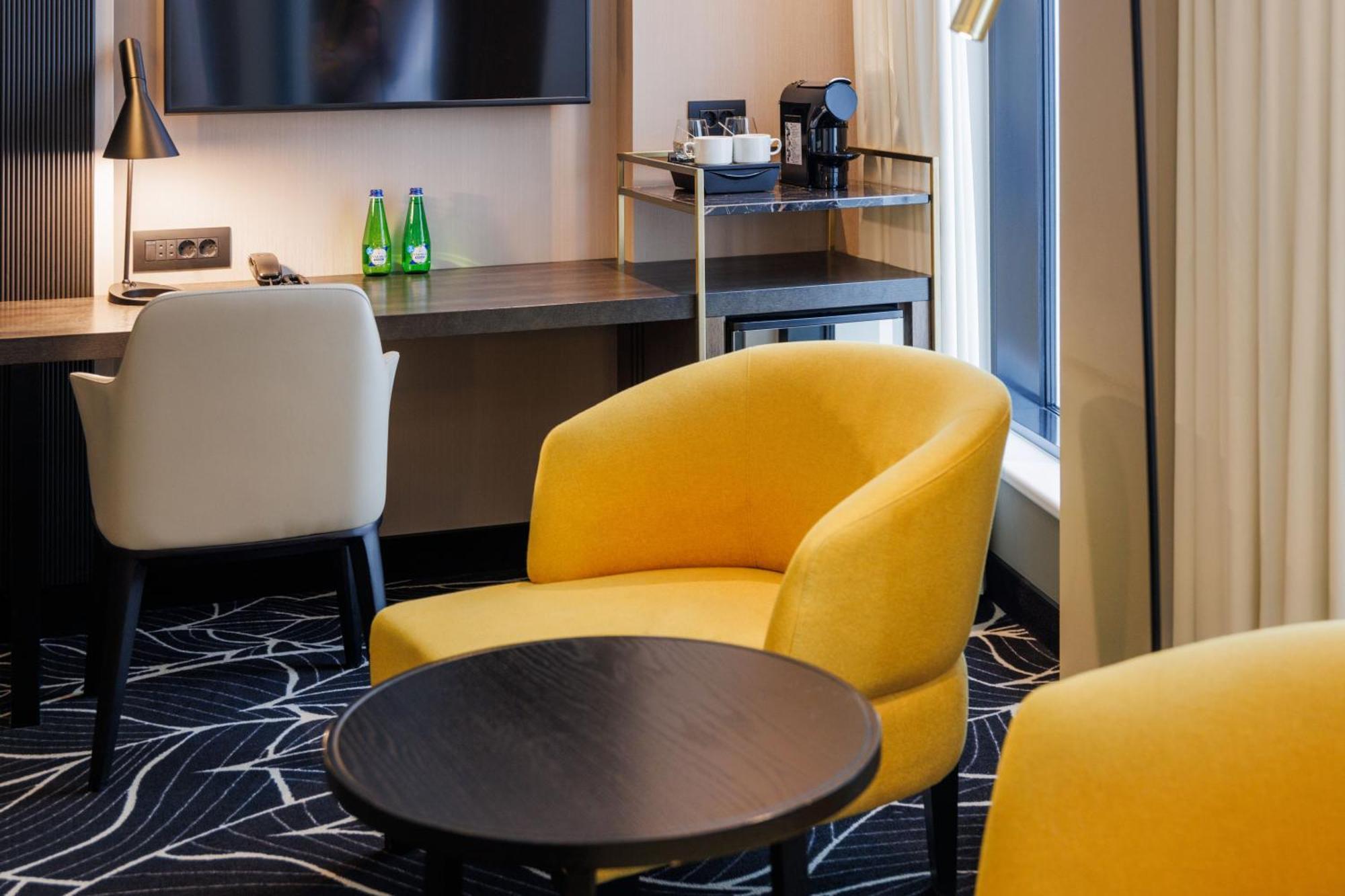 Movenpick Hotel Tallinn Bagian luar foto