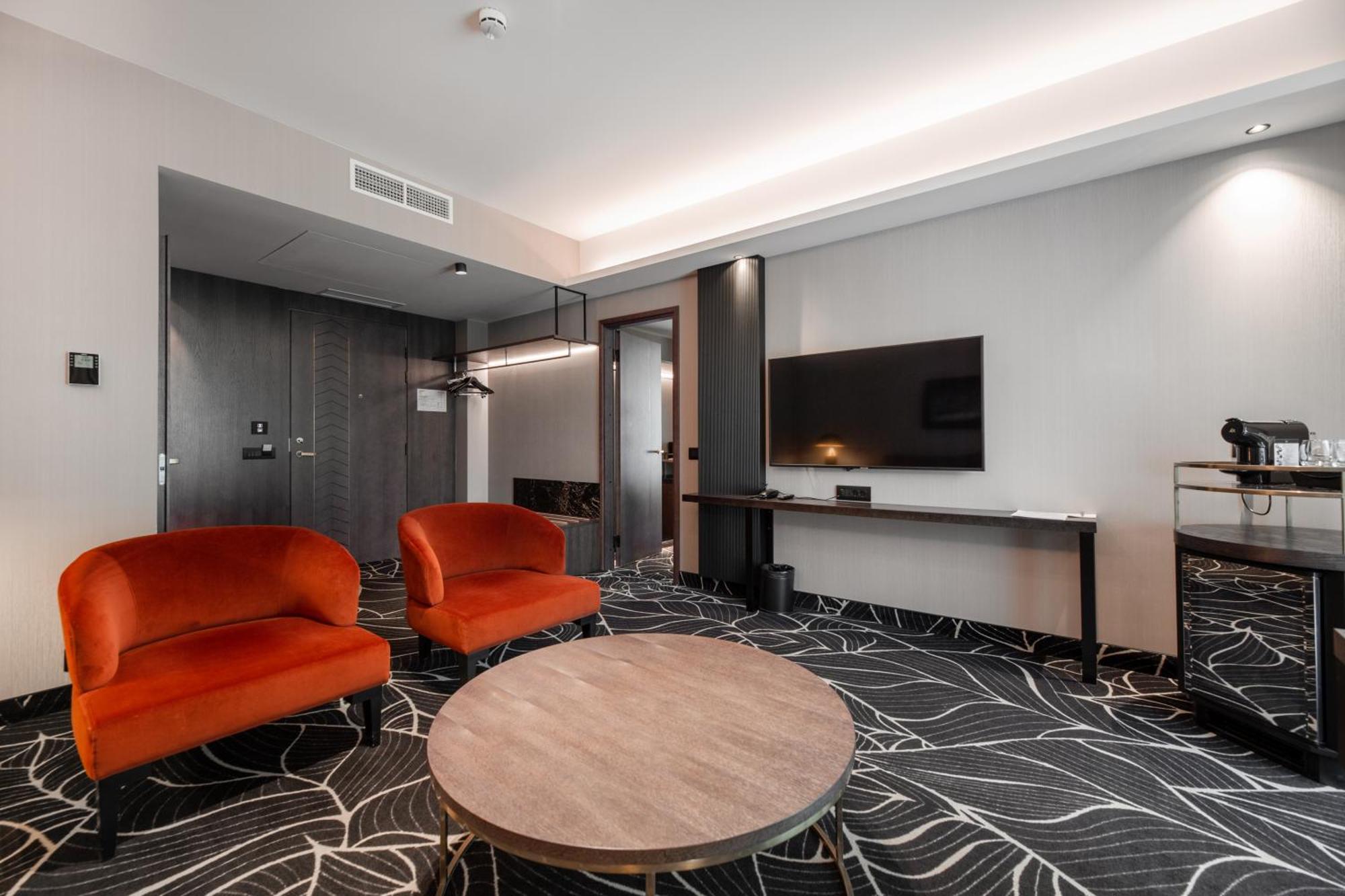 Movenpick Hotel Tallinn Bagian luar foto