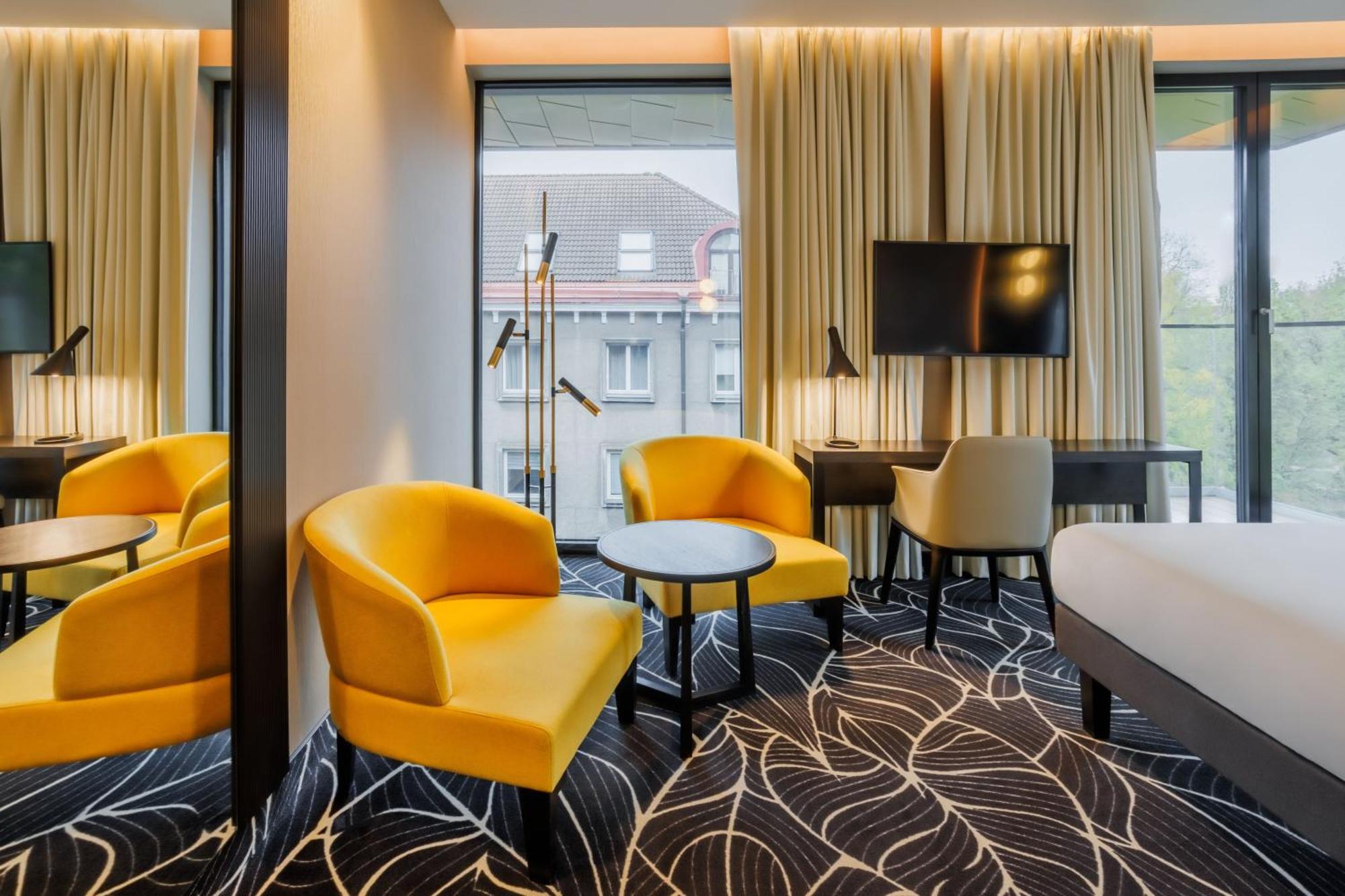 Movenpick Hotel Tallinn Bagian luar foto