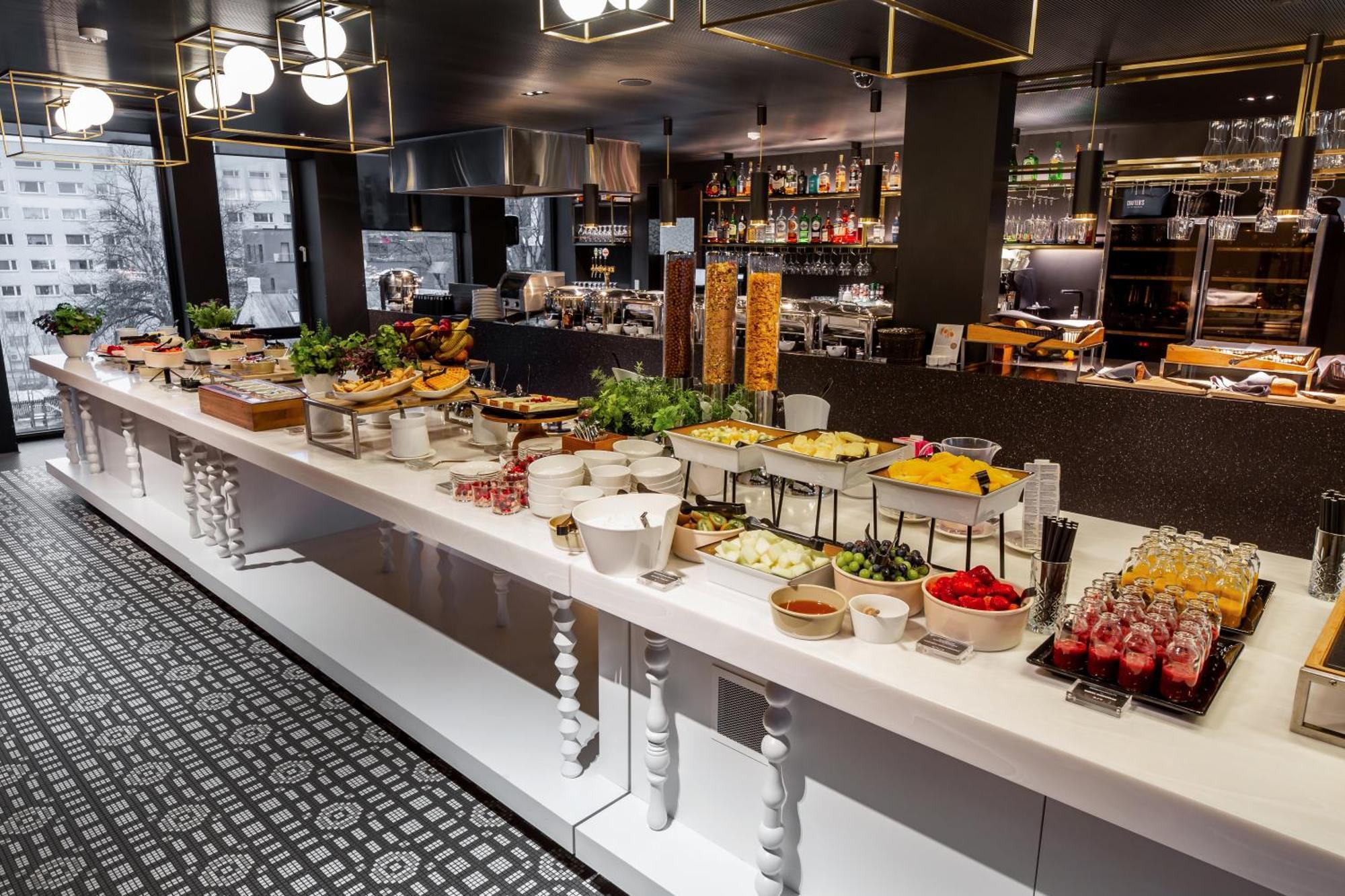 Movenpick Hotel Tallinn Bagian luar foto